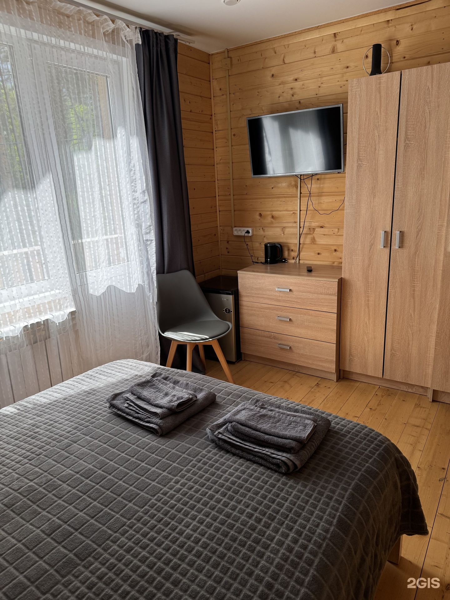 Двухместный номер с 1 кроватью и собственной ванной комнатой с балконом - фото 4