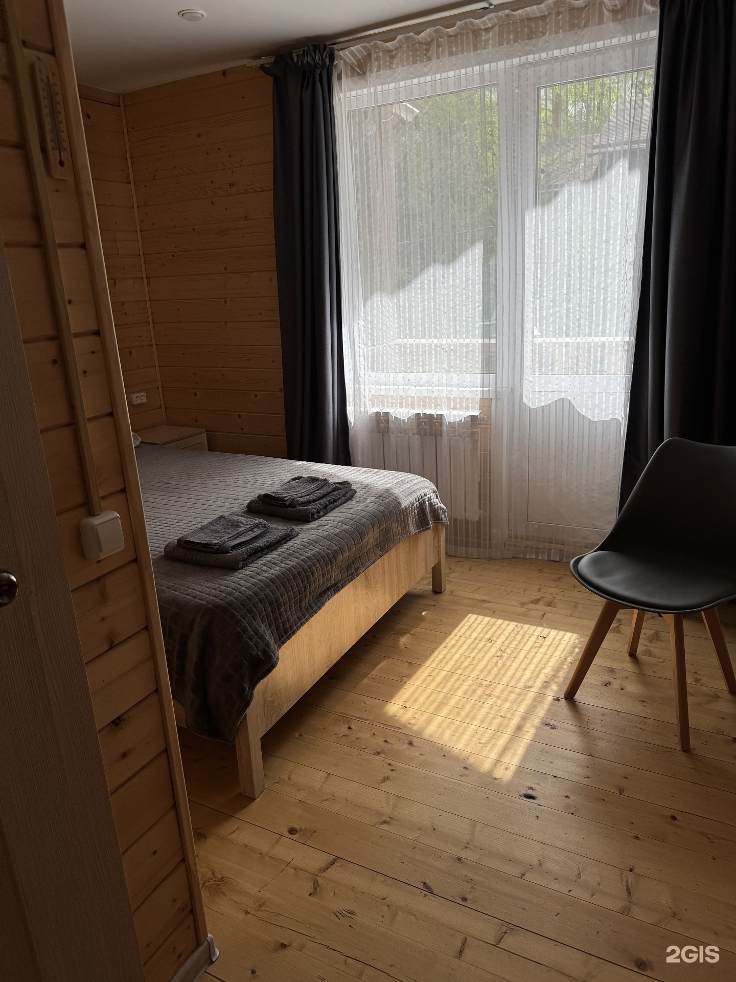 Двухместный номер с 1 кроватью и собственной ванной комнатой с балконом - фото 6