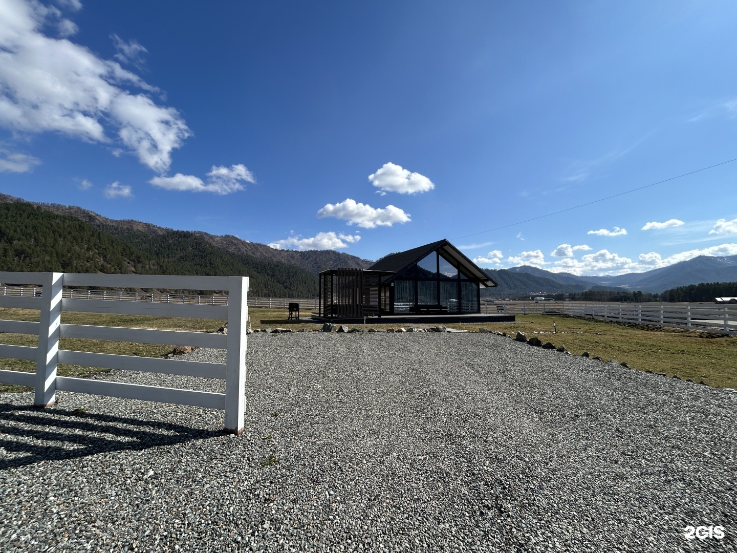 Коттедж - фото 1