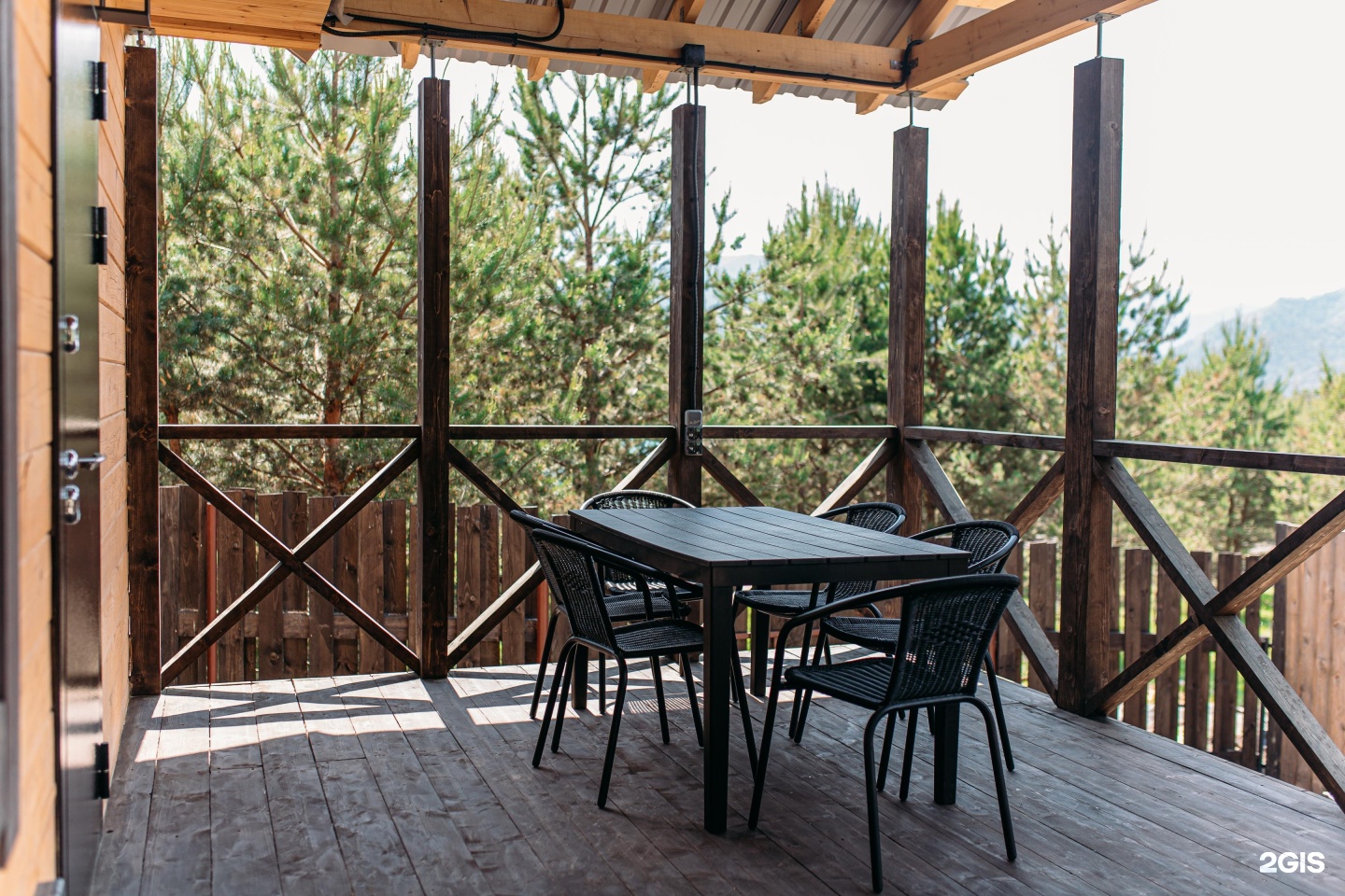 Чемальский дворик - фото 30