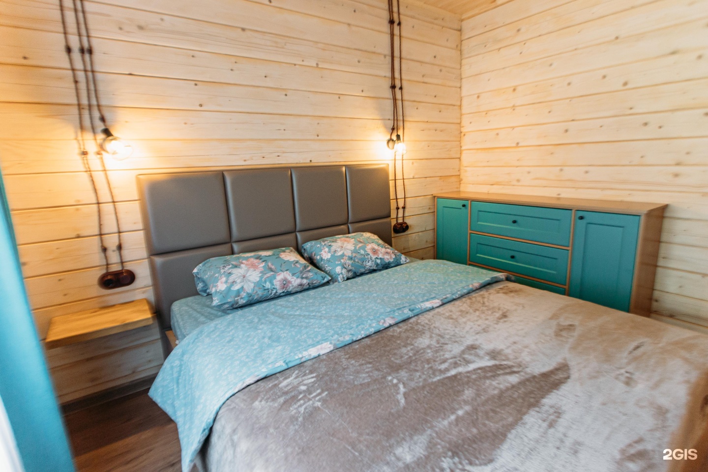 Чемальский дворик - фото 31