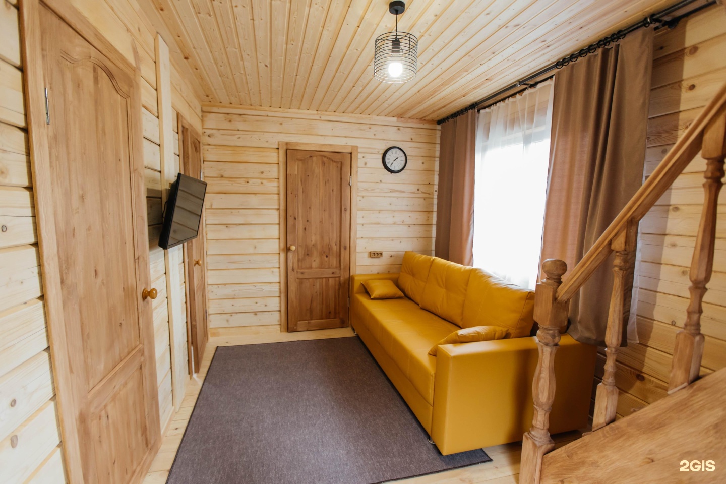 Чемальский дворик - фото 34