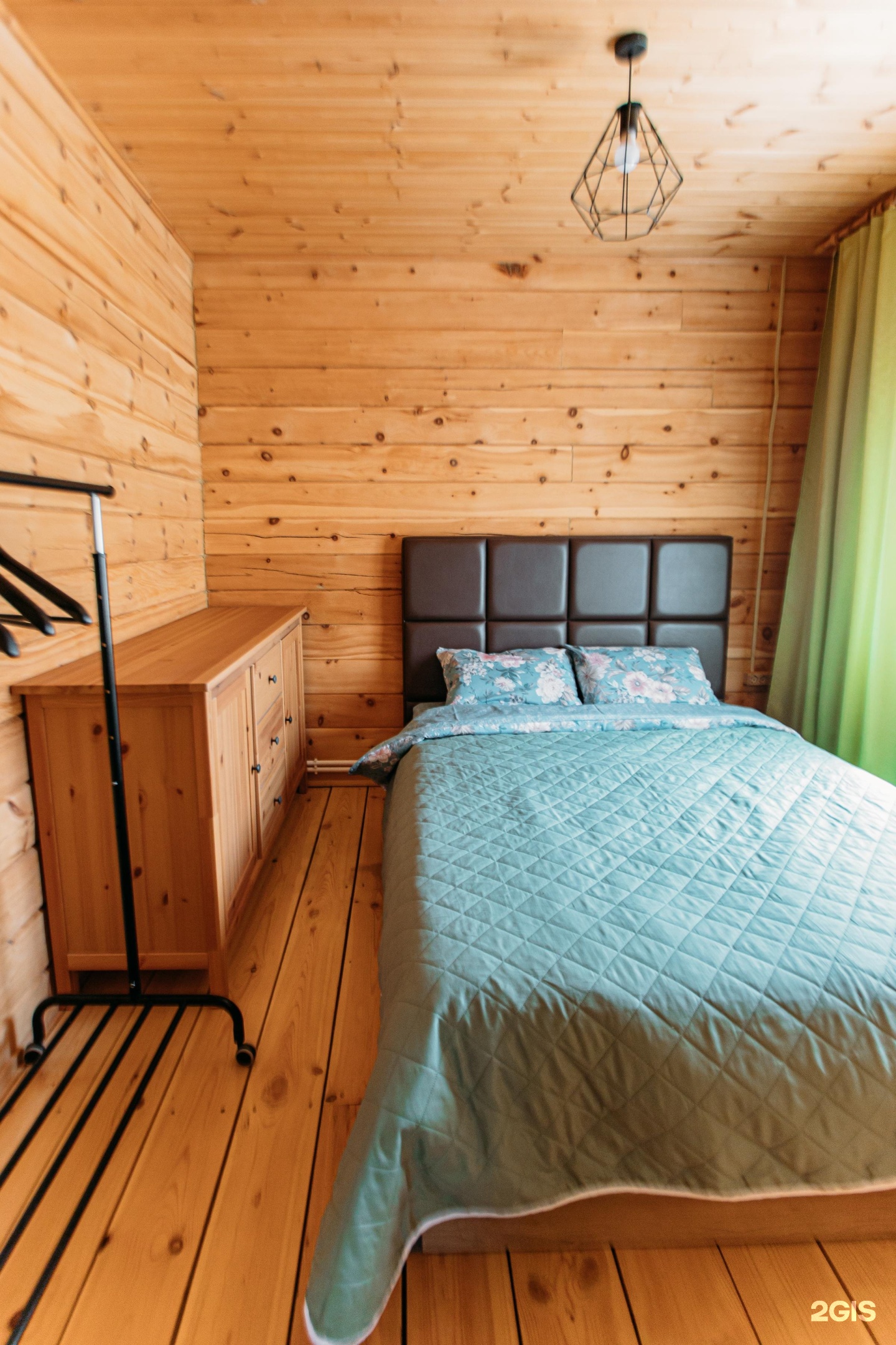 Чемальский дворик - фото 40