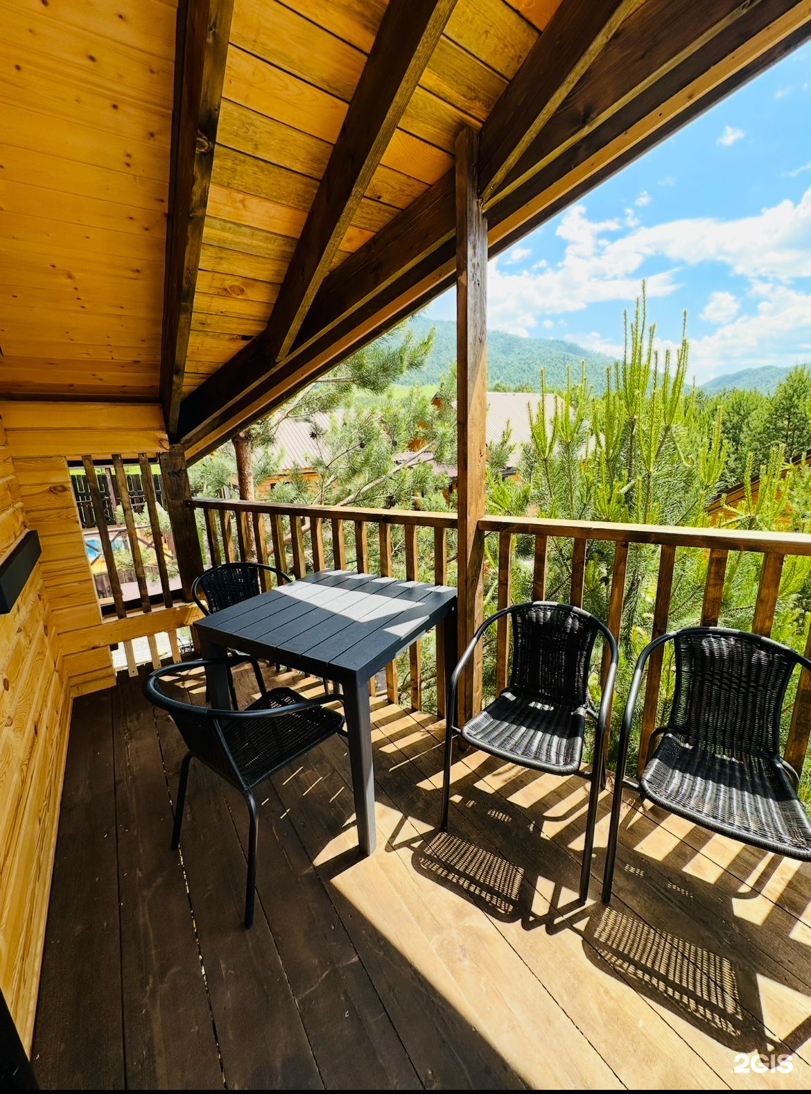 Четырехместный номер с 1 двуспальной или 2 односпальными кроватями - фото 6