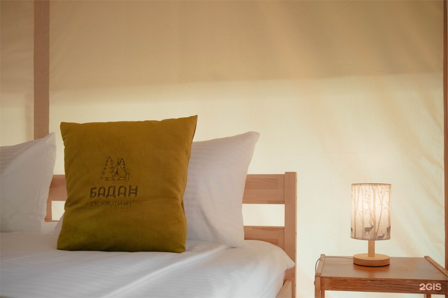 Сафари-тент стандарт у реки - фото 12