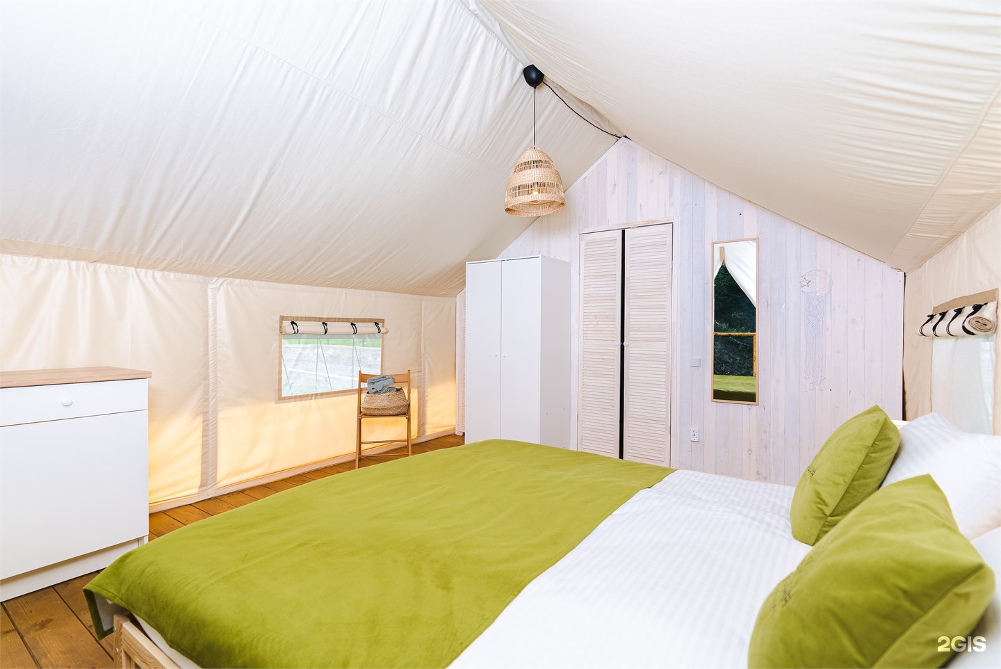 Сафари-тент комфорт у реки - фото 4