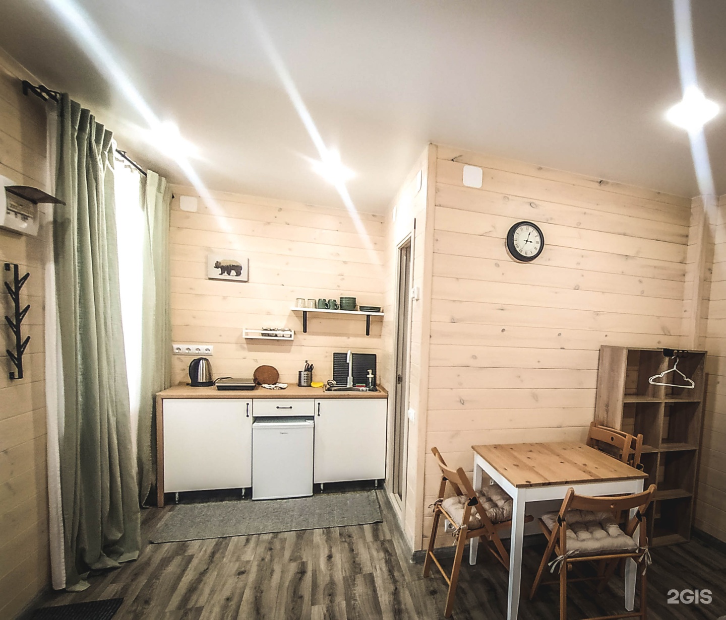 Стандартный четырехместный номер - фото 5