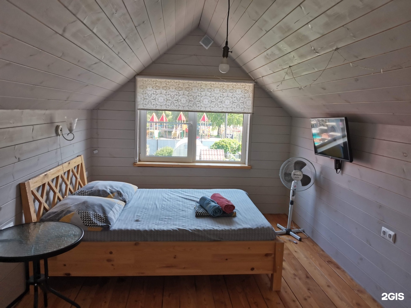 Домик с камином - фото 1