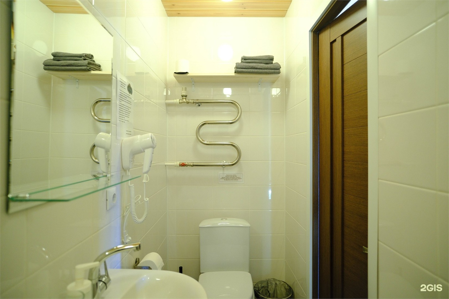 Стандартный номер с двуспальной кроватью или двумя односпальными кроватями на 1 этаже - фото 3