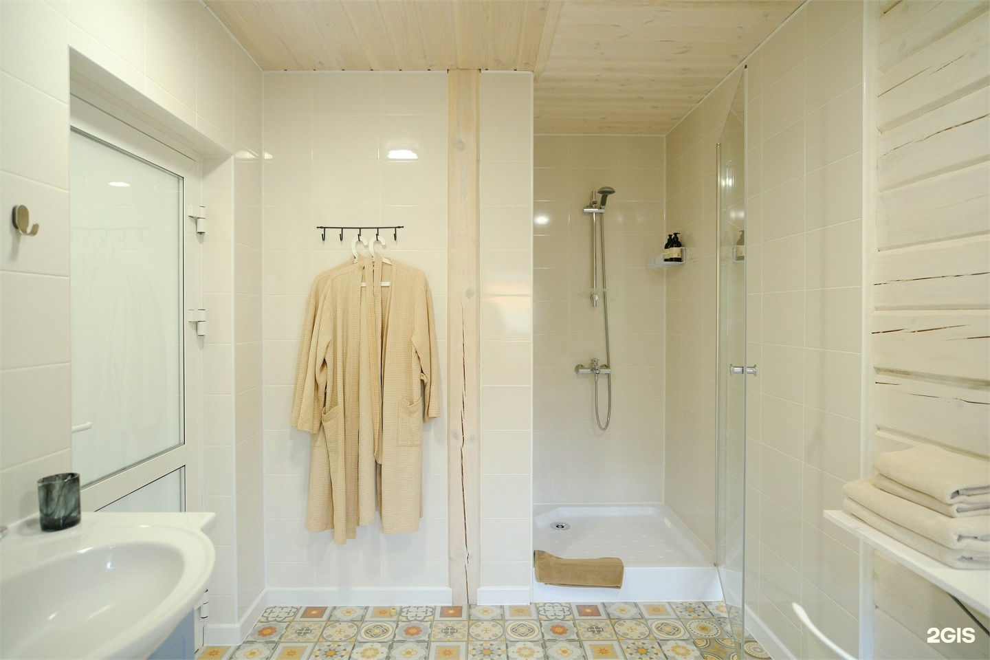 Стандартный номер на 1 этаже "У реки" - фото 2