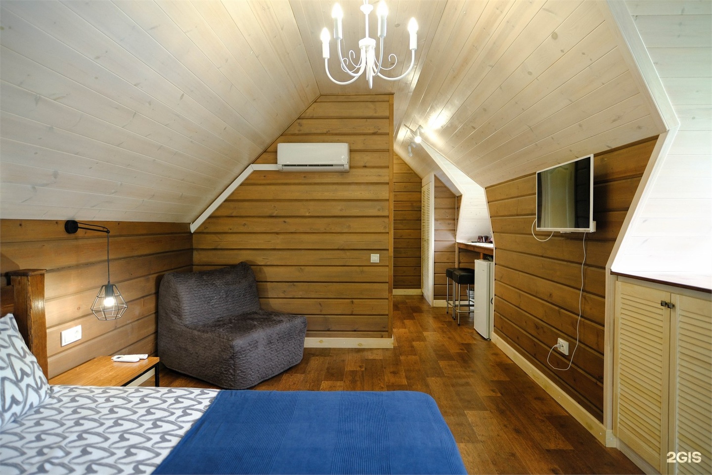 Стандартный номер на 2 этаже - фото 2