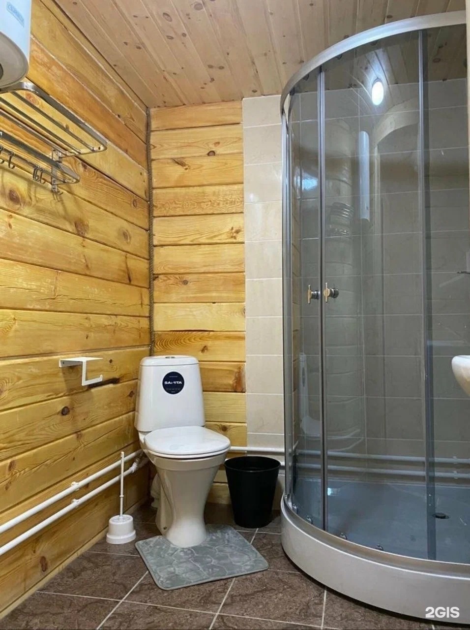 Двухместный номер с двуспальной кроватью с видом на горы - фото 5