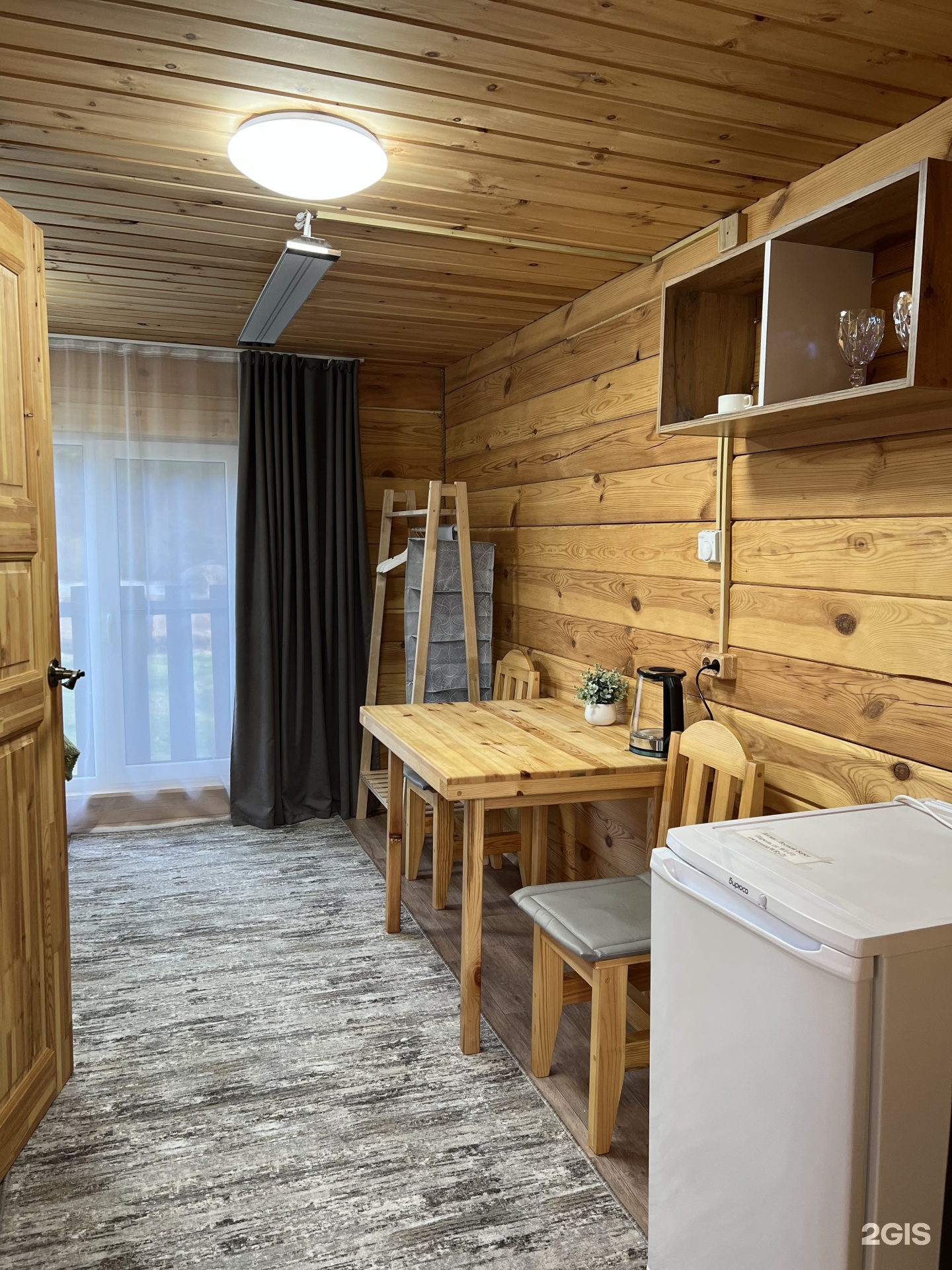 Двухместный номер с двуспальной кроватью с видом на горы - фото 3