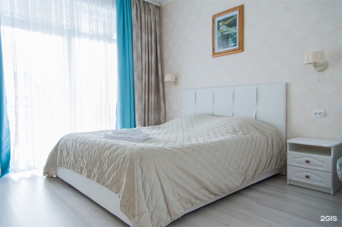 Классический улучшенный номер с диваном Воробьевы горы - фото 3