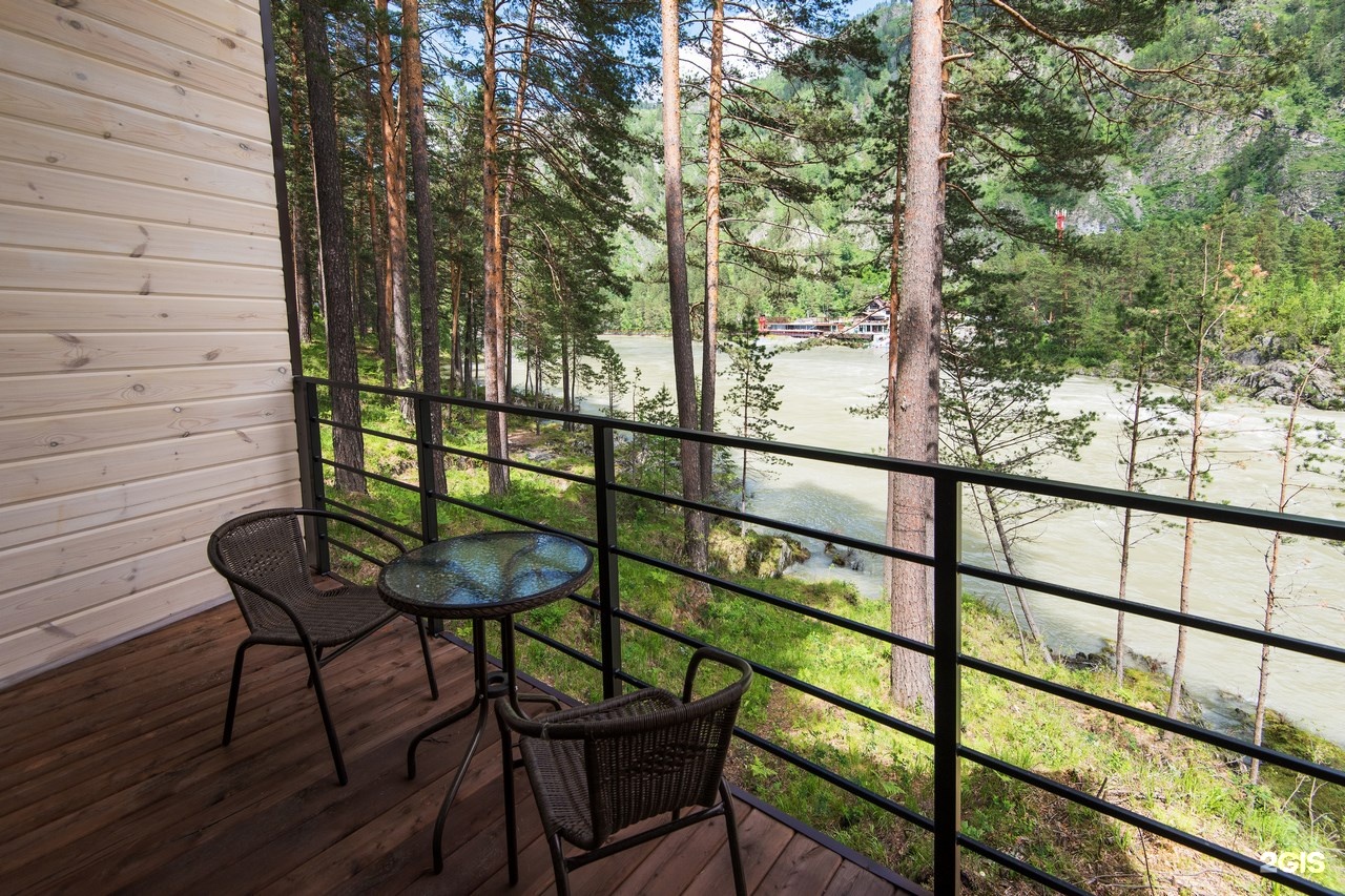 БУНГАЛО С ВИДОМ НА РЕКУ - фото 6