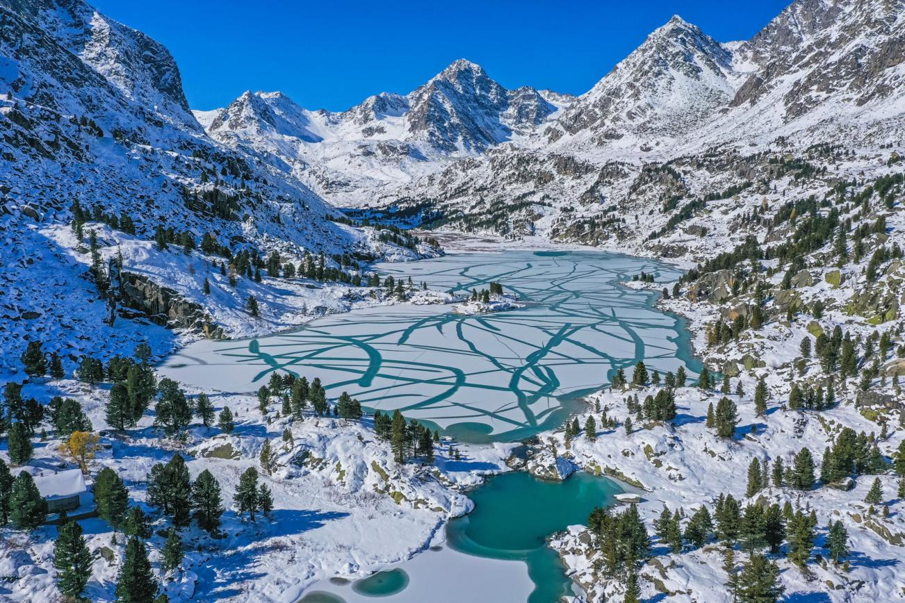 Зимний туризм в Республике Алтай: как развивается отрасль, сочетая комфорт и силу стихий - фото 5