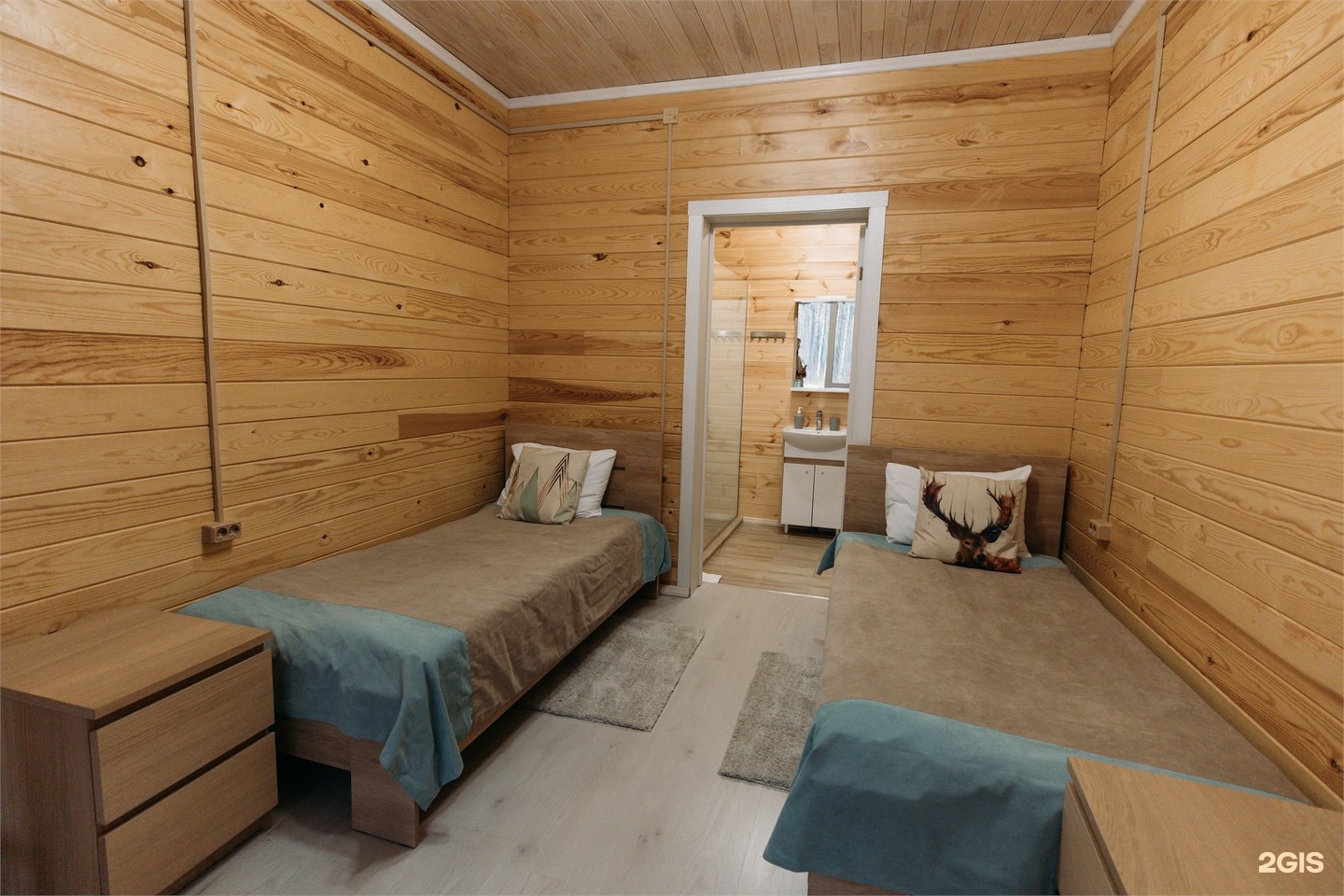 Стандартный номер с двумя раздельными кроватями - фото 1