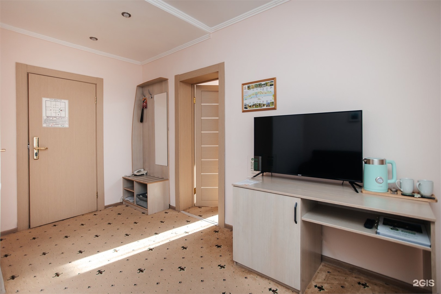 КОРПУС «СТУПЕНИ». Премьер, вид на реку - фото 3