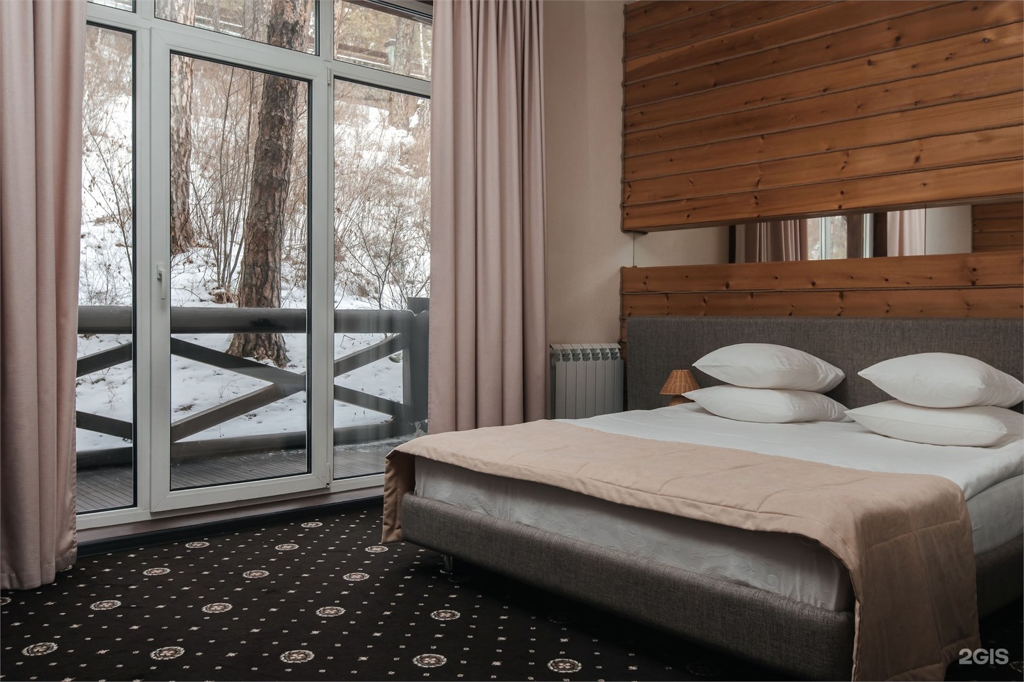 КОРПУС «ПРЕЗИДЕНТСКИЙ». Де Люкс, торцевой балкон - фото 1