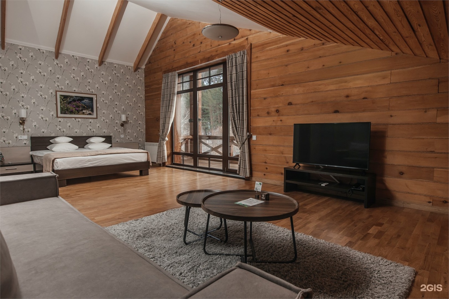 КОРПУС «ПРАВИТЕЛЬСТВЕННЫЙ». Студия +. Вид на реку - фото 2