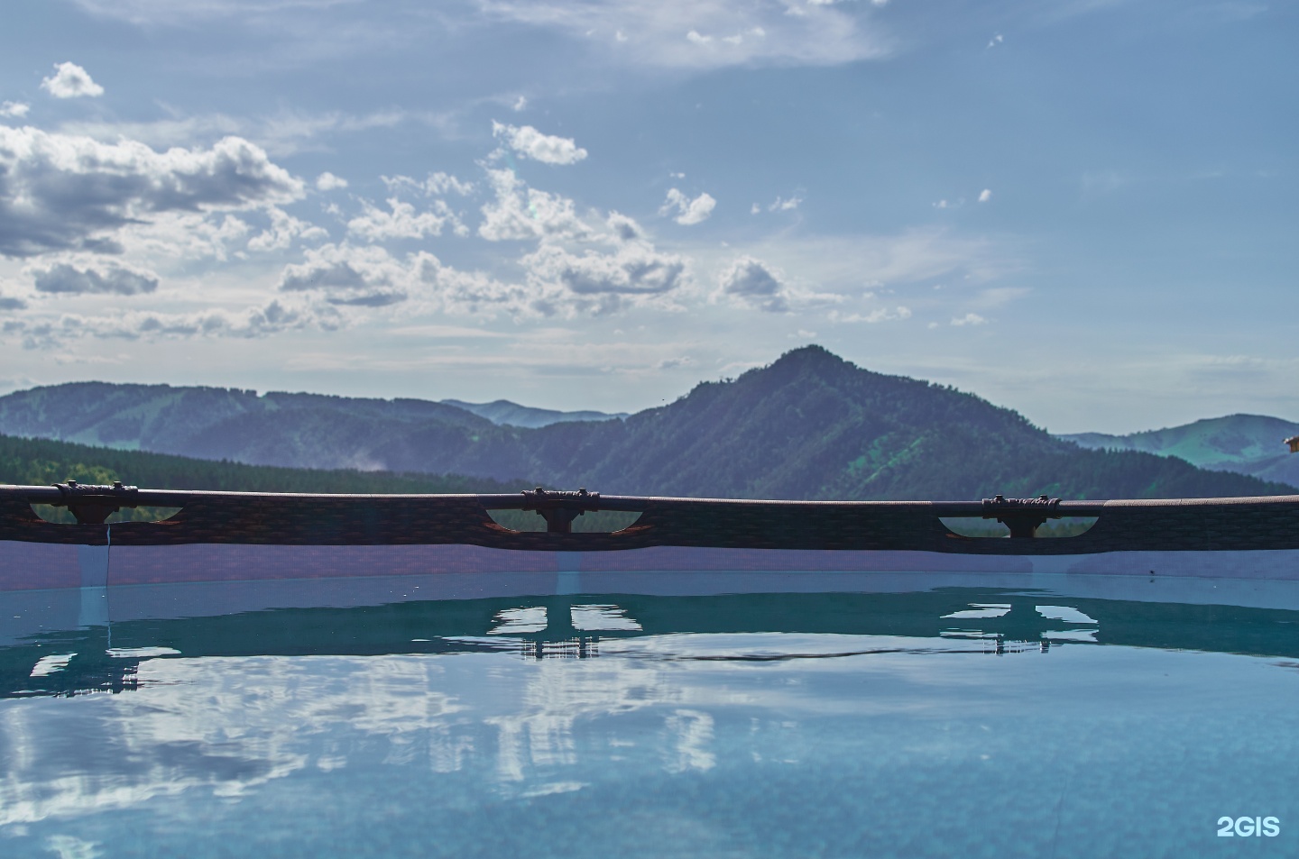 Дом на горе - фото 1