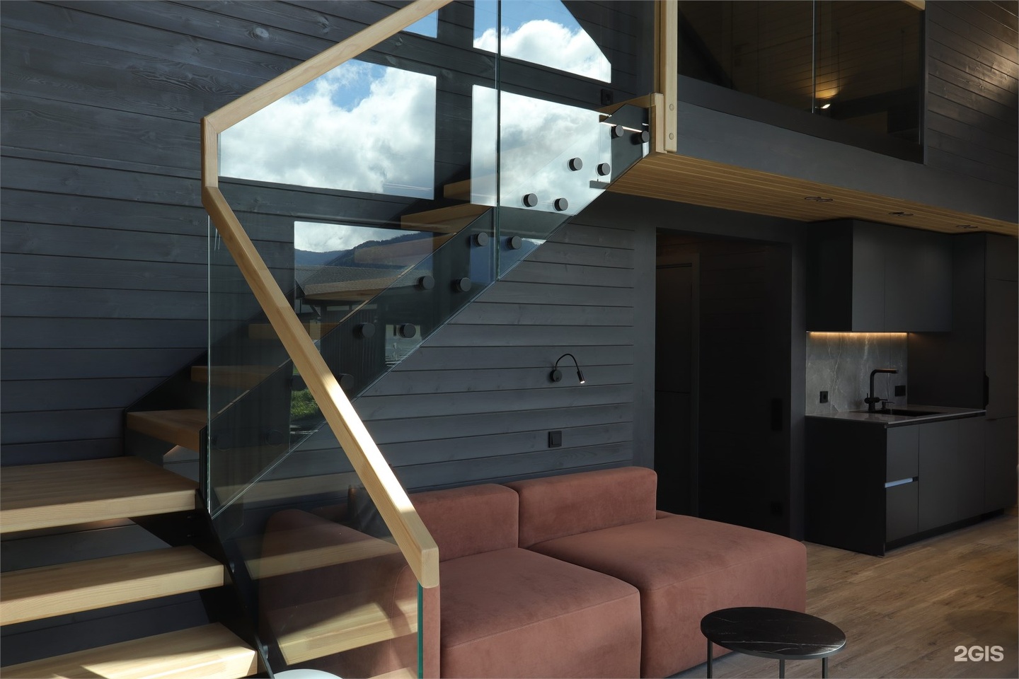 Коттедж №85/2, 6 соток - фото 2