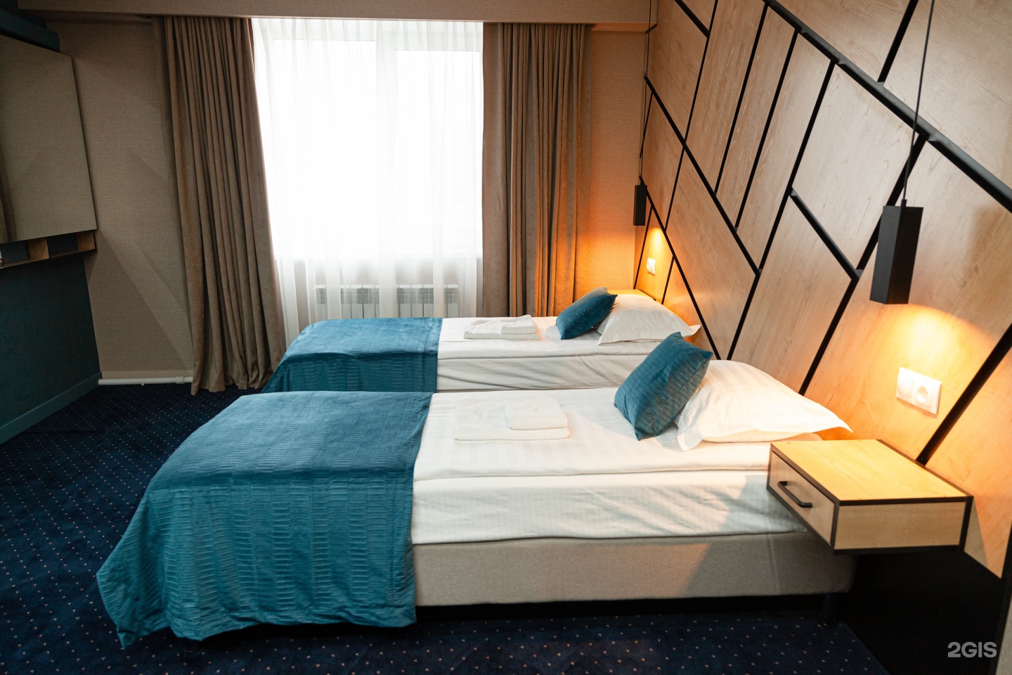 Стандарт с двумя односпальными кроватями (реновированый) - фото 3