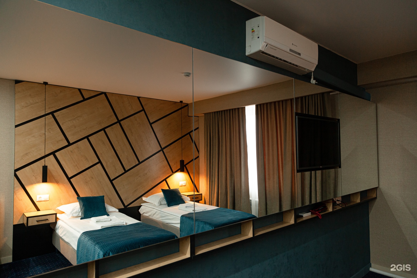 Стандарт с двумя односпальными кроватями (реновированый) - фото 4