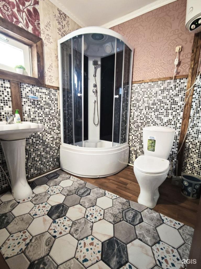 Апартаменты на 99999 Советская 7а - фото 8