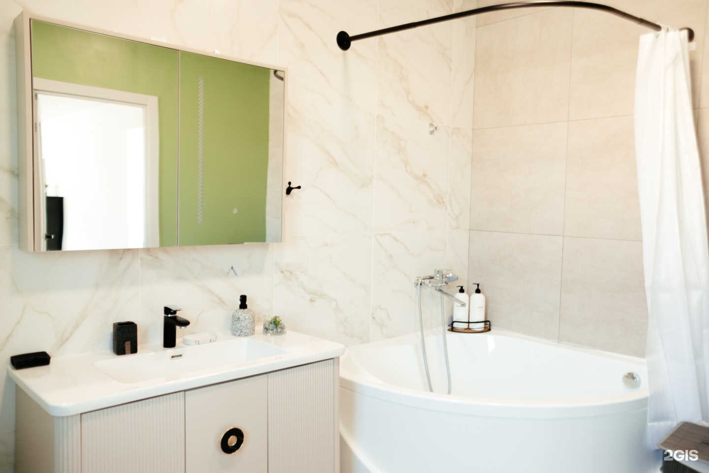 У Аэропорта - фото 7