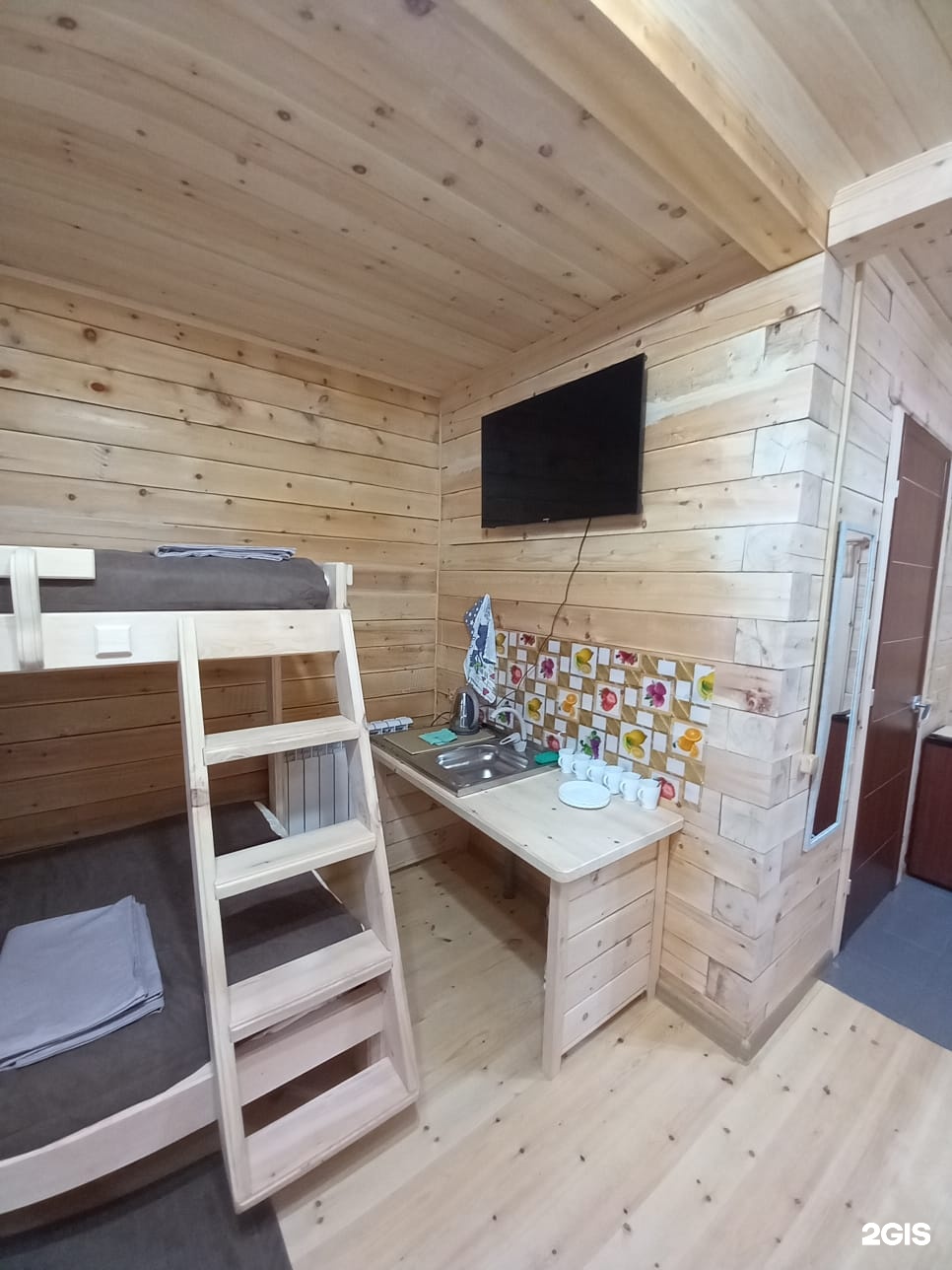 Еловый - фото 13