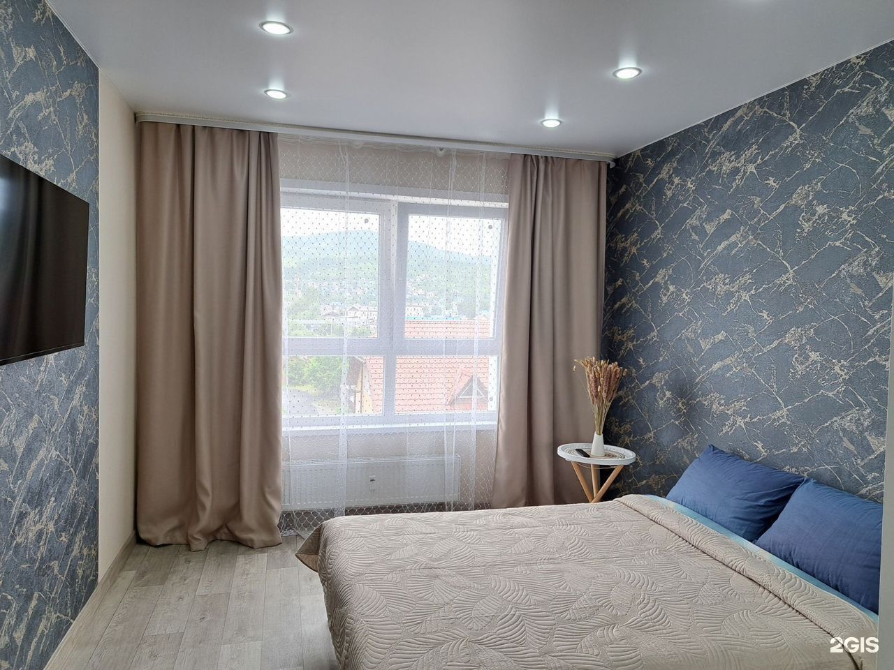 Апартаменты на Набережная улица, 14/1 - фото 1