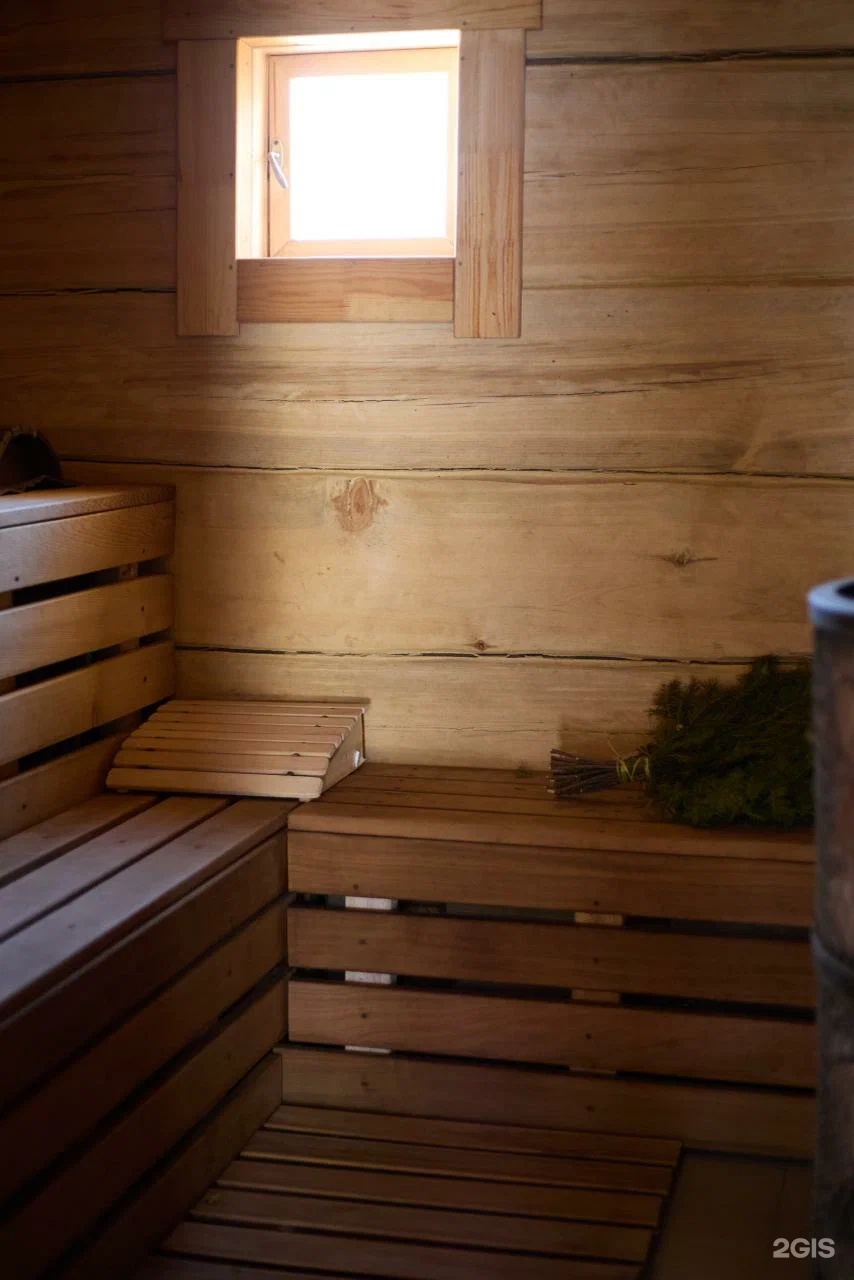 Двухэтажный дом с видом на реку, сад и горы - фото 10