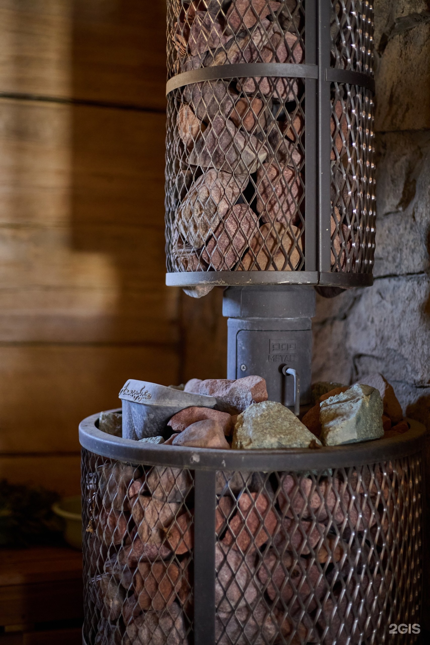 Двухэтажный дом с видом на реку, сад и горы - фото 11