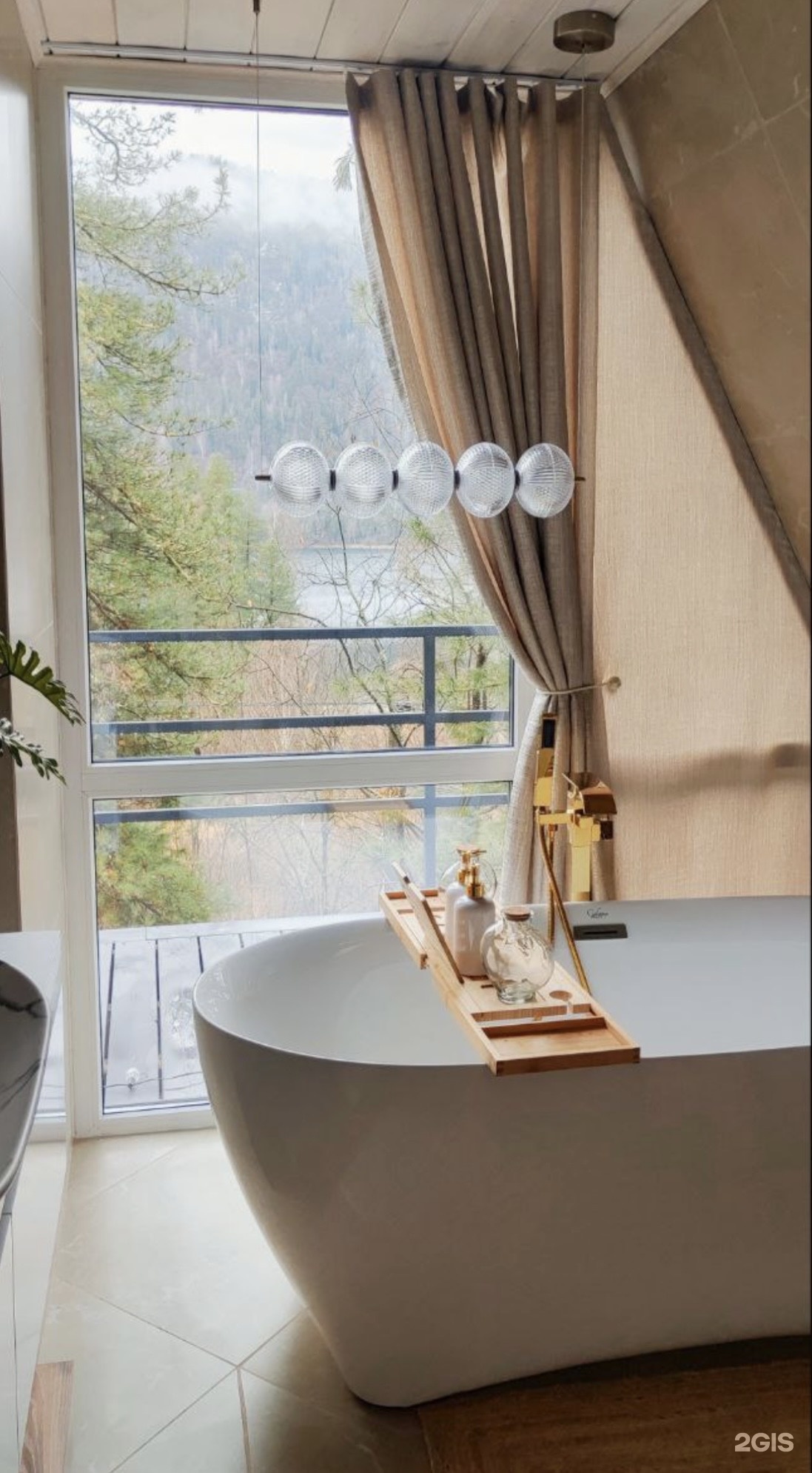 Дом с террасой - фото 2