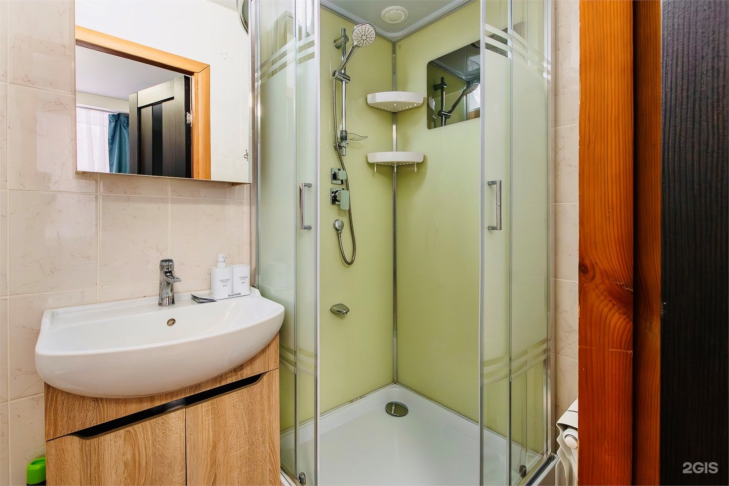 Стандарт с 2 односпальными кроватями (дом Катунь) - фото 9