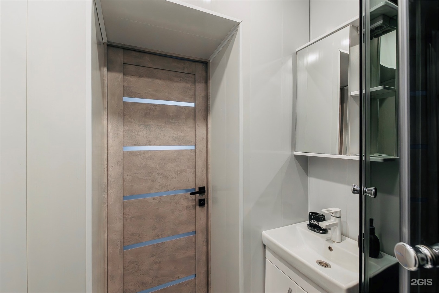 Стандарт с 2 односпальными кроватями (дом Кедр) - фото 9