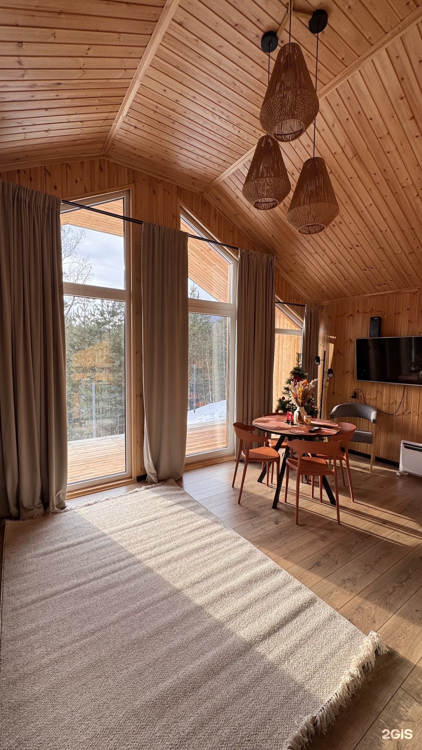 Над Лесом - фото 14