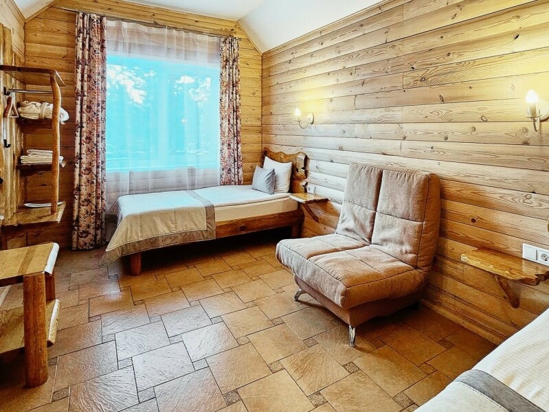 Фэмили Шале - фото 5