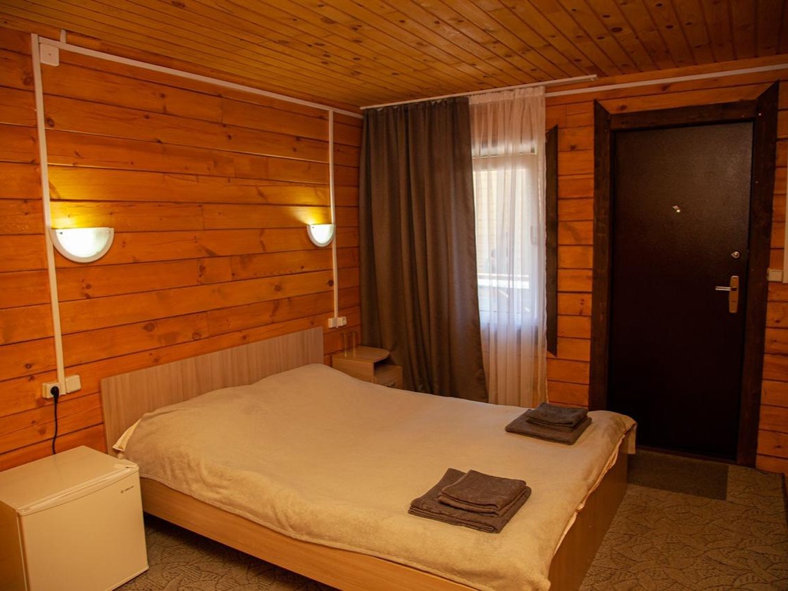 База отдыха "Славный берег" - фото 1