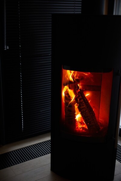 Дом с камином и ванной на террасе для 2 взрослых - фото 4