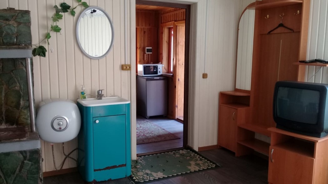 Трёхместный номер с кухней - фото 5