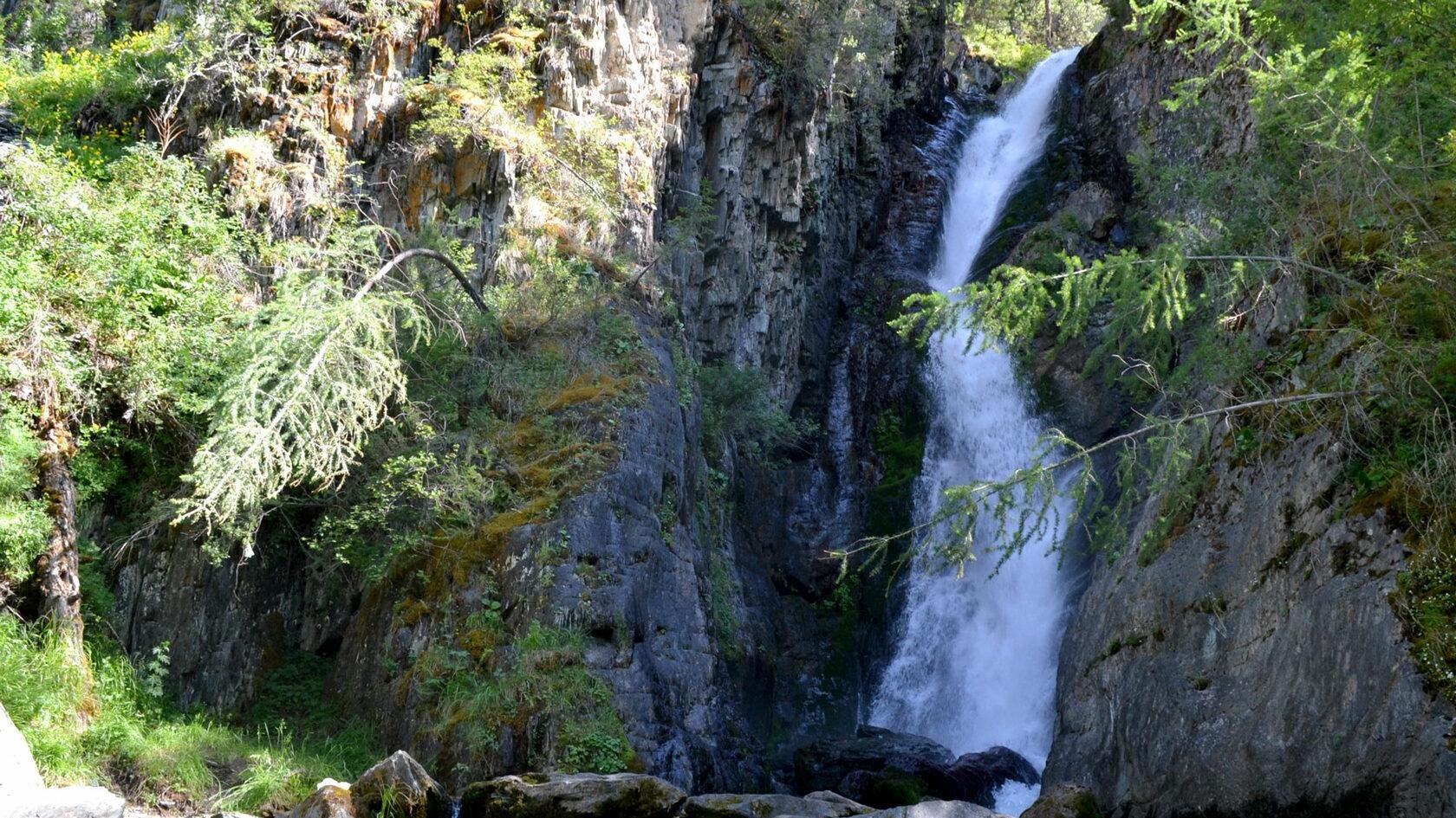 Красные ворота - фото 64