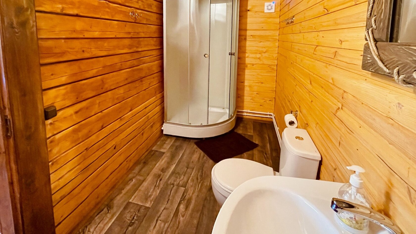 Красные ворота - фото 132