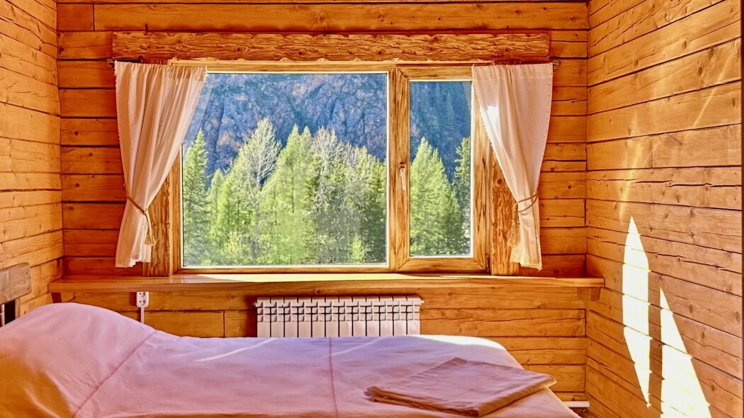 Двухместный номер с двуспальной кроватью и видом на горы (№4 и №5) - фото 5