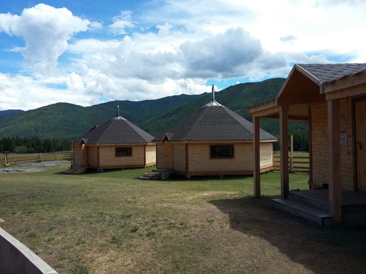 Визит центр национального парка "Сайлюгемский" ( с.Беляши) - фото 1