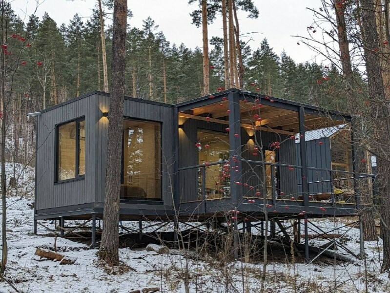 Большой зеркальный куб с отдельной спальней №20 для 2-4 гостей - фото 1