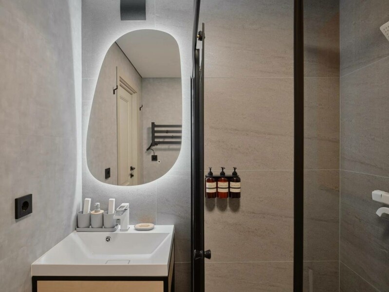 Двухэтажный номер люкс  36м²  в панорамном  триплексе для 2-4 гостей - фото 9