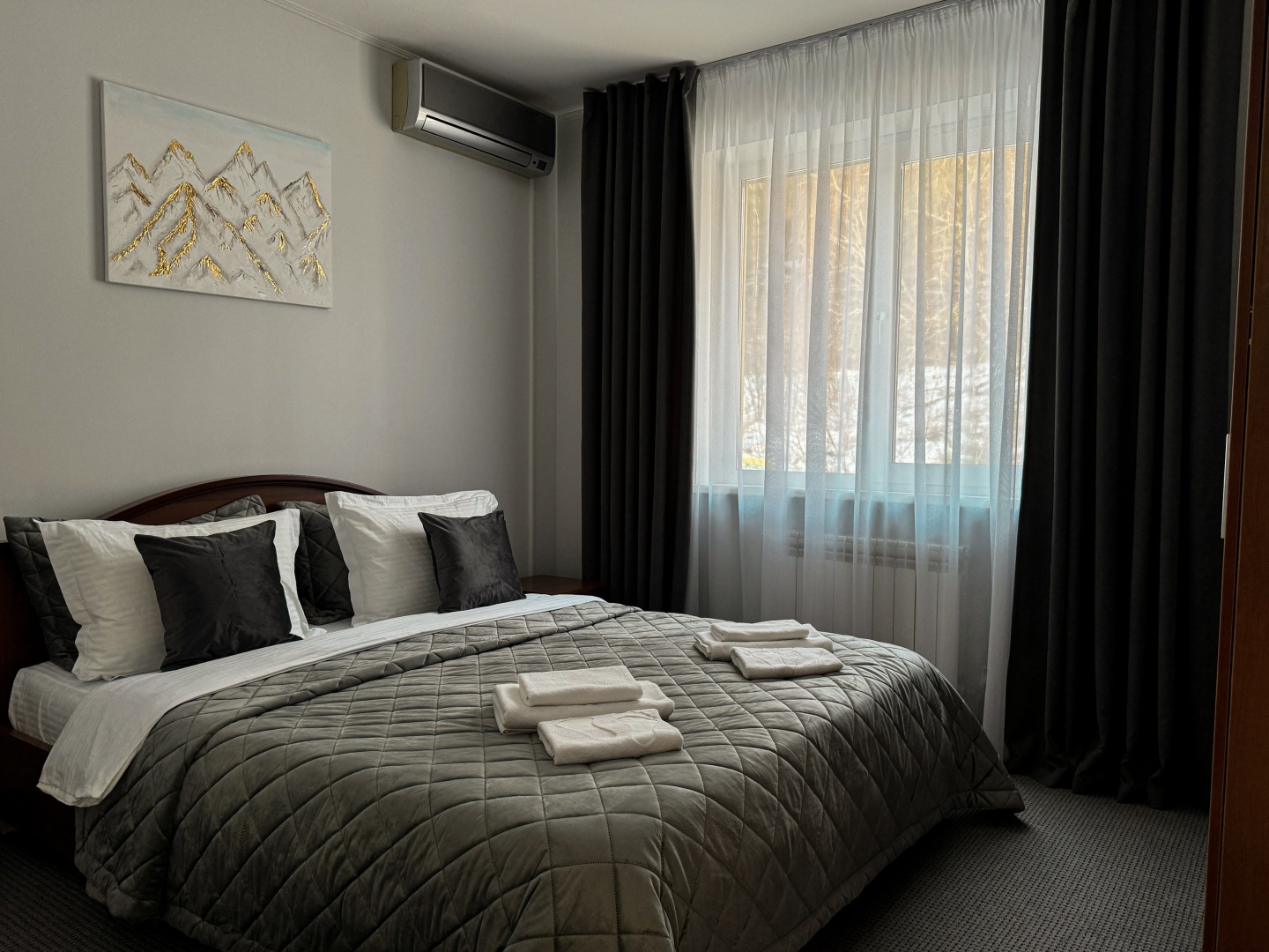 Отель Less - фото 2