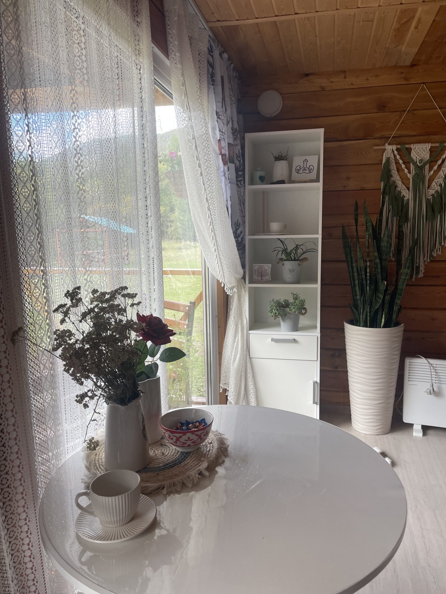 Трехместный номер с двуспальной и односпальной кроватью - фото 3